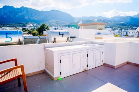 2+1 Lägenhet  i Girne,  Nr. 191025 - 5
