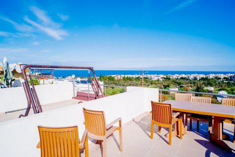 2+1 Lägenhet  i Girne,  Nr. 191025 - 6