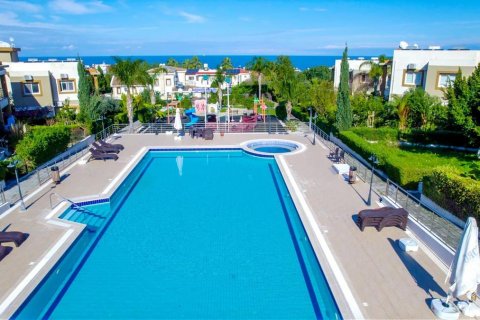 2+1 Lägenhet  i Girne,  Nr. 191025 - 1