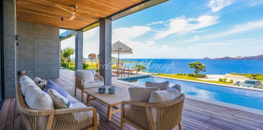 ویلا در  Bodrum ، ترکیه 2 خوابه ، 104 متر مربع.  شماره 179132