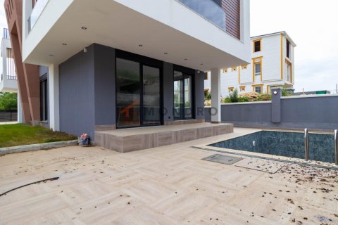 4+1 Villa  i Antalya, Tyrkia Nr. 193072 - 1