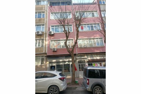 آپارتمان در Fatih،  Istanbul ، ترکیه 3 خوابه ، 135 متر مربع.  شماره 193077 - 1