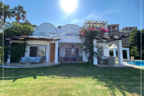 5+2 Villa  i Yalikavak, Mugla, Turkiet Nr. 206795 - 2