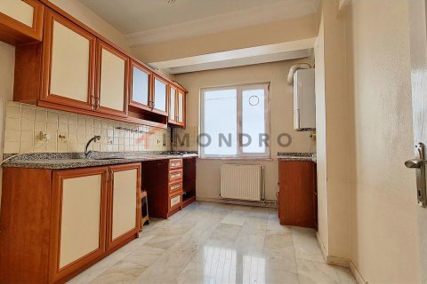Daire  2+1  Üsküdar, İstanbul, Türkiye №190584 - 12