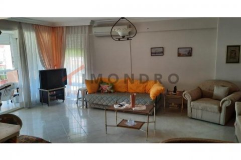 Продажа квартиры  в Бююкчекмедже, Стамбуле, Турция 1+2, 110м2, №190588 – фото 4