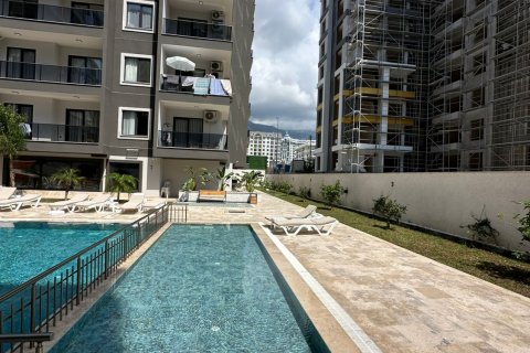 Продажа квартиры  в Аланье, Анталье, Турция 1+1, №185707 – фото 1