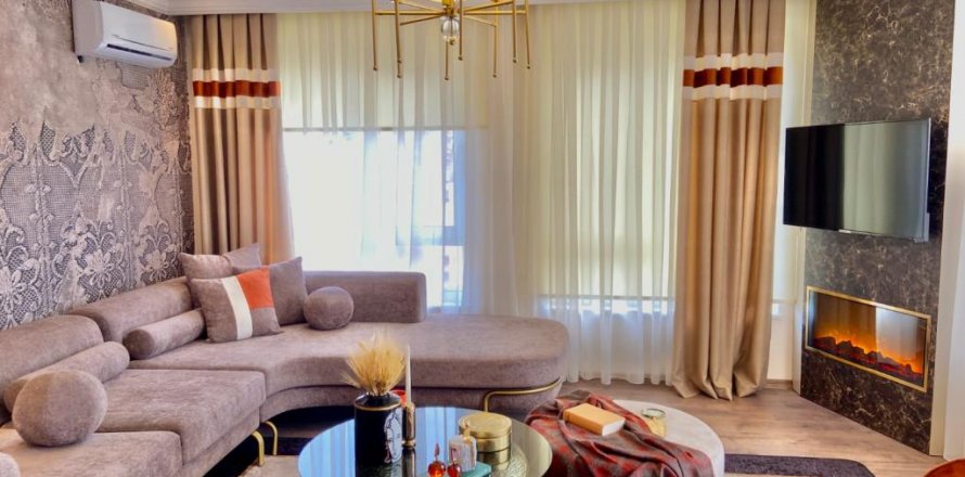 Квартира 3-х ком. в Аланье, Анталья, Турция №193953