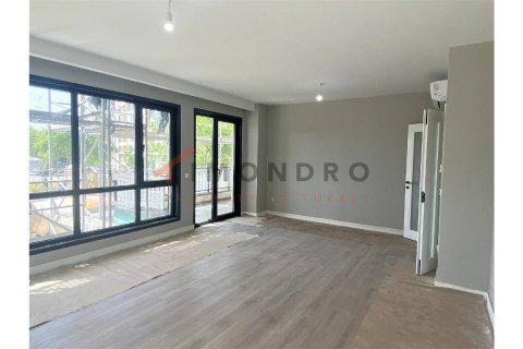 1+1 Lägenhet  i Kartal, Istanbul, istanbul, Turkiet Nr. 188845 - 8