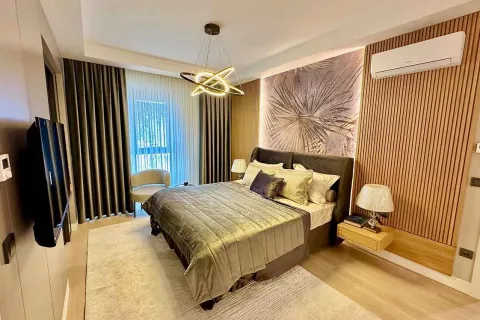 Продажа квартиры в Стамбуле, Турция 4 комн., №190277 – фото 15