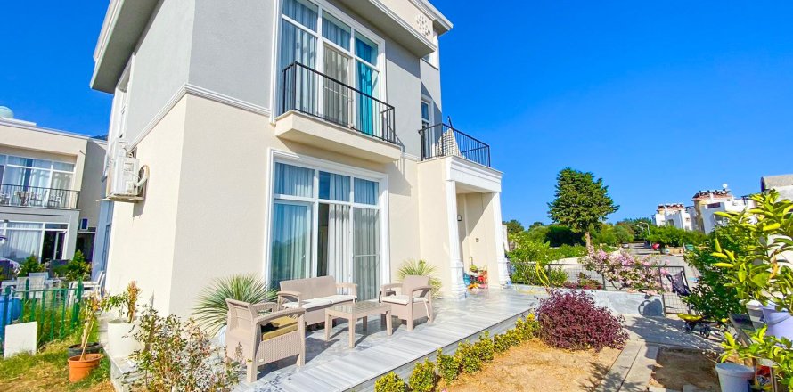 Вилла  3-х ком. в Гирне, Северный Кипр №210976