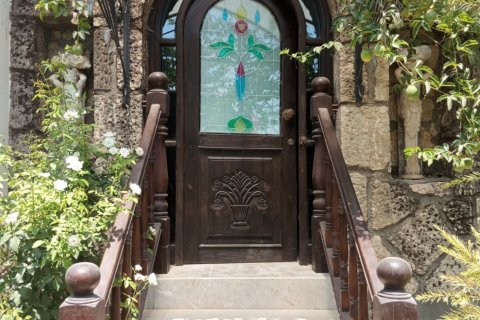 Villa  i Alsancak, Girne,  Nr. 210987 - 17