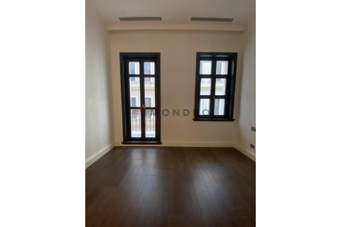 2+1 Wohnung  in Beyoglu, Istanbul, Türkei Nr. 177864 - 9