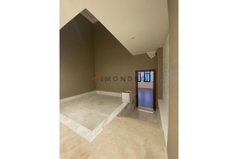 2+1 Wohnung  in Beyoglu, Istanbul, Türkei Nr. 177864 - 10