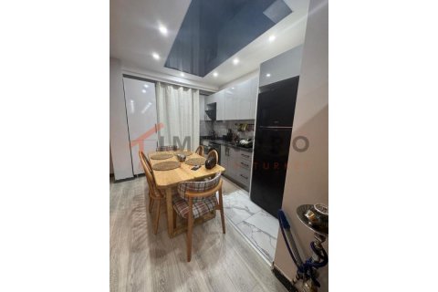 2+1 Lejlighed  i Beylikduezue, Istanbul, Tyrkiet Nr. 186613 - 5