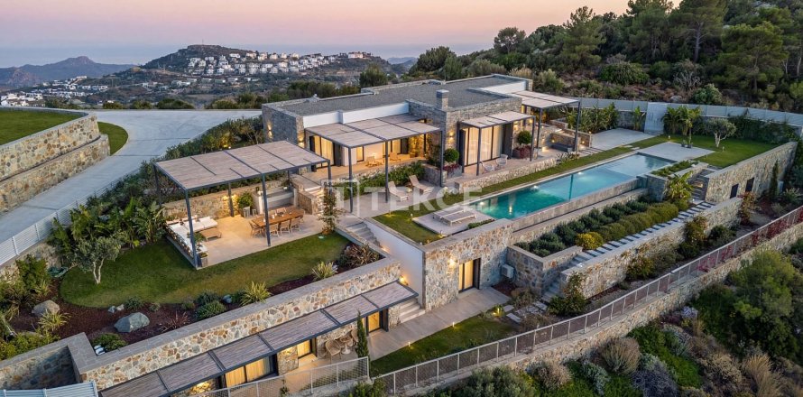 6+2 Villa in Bodrum, Mugla, Türkei Nr. 177007