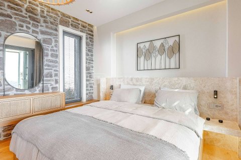 6+2 Villa in Bodrum, Mugla, Türkei Nr. 177007 - 19