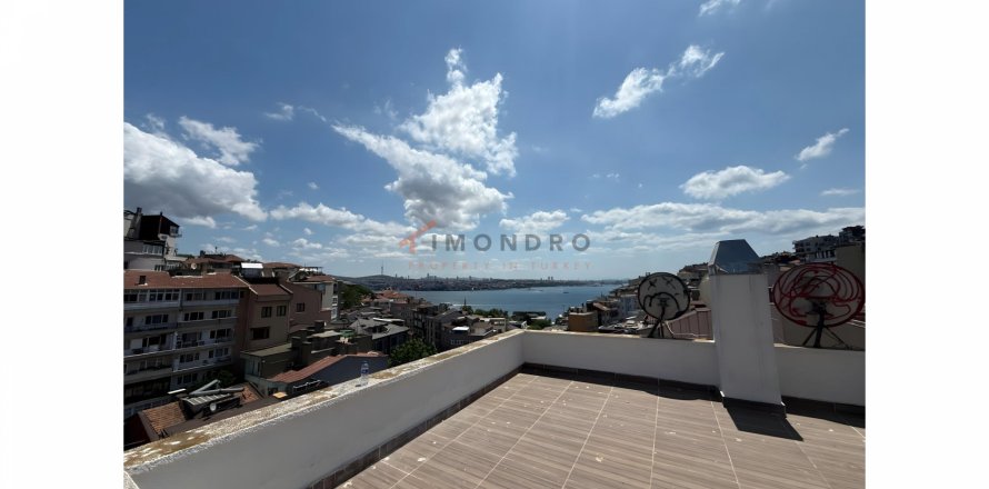 2+1 Leilighet  i Beyoglu, Istanbul, Tyrkia Nr. 193323