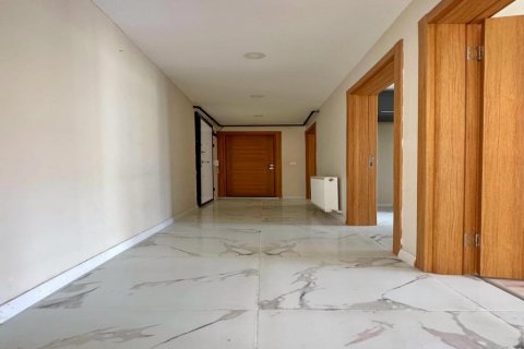 Продажа квартиры  в Стамбуле, Турция 3 комн., 80м2, №186496 – фото 10