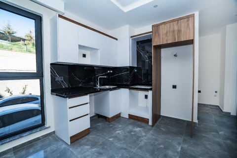 1+1 Wohnung in Euro Avsallar Residence, Alanya, Antalya, Türkei Nr. 164682 - 4