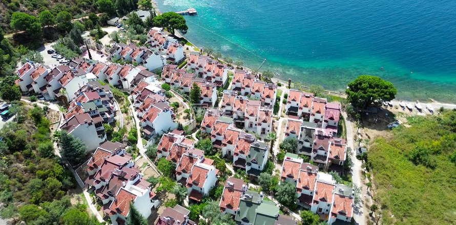 Вилла  3+1 в Ялове, Турция №176276