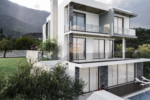 Villa  4+1  Girne,  №187642 - 1