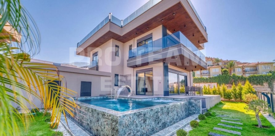 Villa  in Kargicak, Alanya, Antalya, Turkey No. 192346