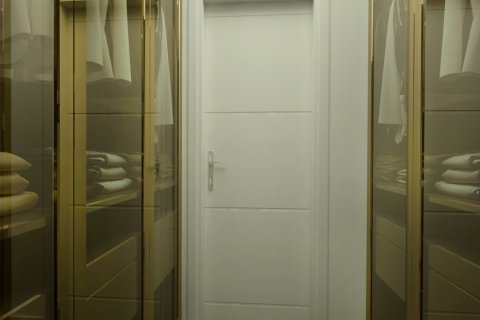 آپارتمان در  Girne ، ترکیه 135 متر مربع.  شماره 210623 - 11