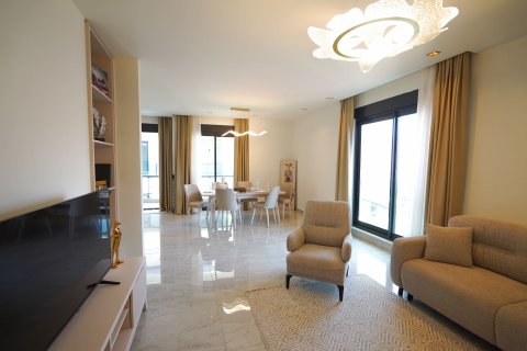 پنت هاس در  Alanya ، امارات متحده عربی 4 خوابه ، 120 متر مربع.  شماره 184388 - 2