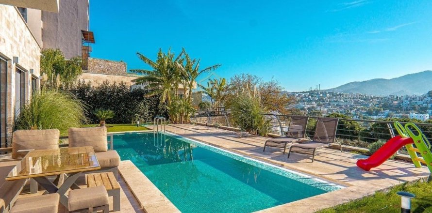 3+1 Villa  i Yalikavak, Mugla, Tyrkia Nr. 162153