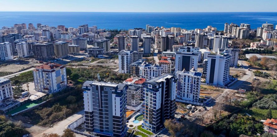 Квартира  4+1 в Махмутларе, Анталья, Турция №211244