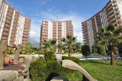 Продажа квартиры  в Махмутларе, Анталье, Турция 3+1, 175м2, №211245 – фото 4