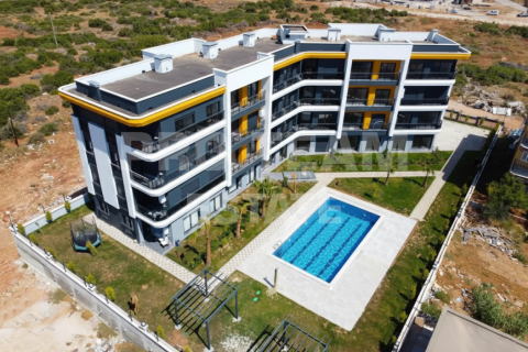 Lägenhet  i Altintash, Antalya, Turkiet Nr. 211248 - 2