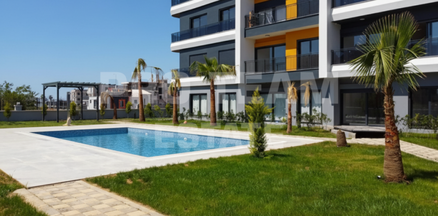 Lägenhet  i Altintash, Antalya, Turkiet Nr. 211248