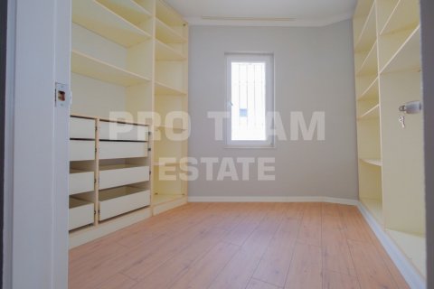 Продажа виллы  в Кунду, Анталье, Турция 5 комн., 180м2, №206620 – фото 21