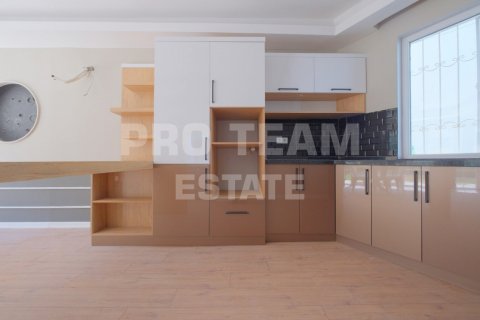 Продажа виллы  в Кунду, Анталье, Турция 5 комн., 180м2, №206620 – фото 8