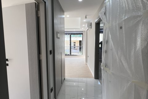 Продажа квартиры  в Анталье, Турция 2+1, 80м2, №164349 – фото 19