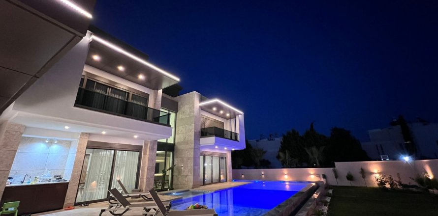 Villa  i Antalya, Tyrkia Nr. 188659