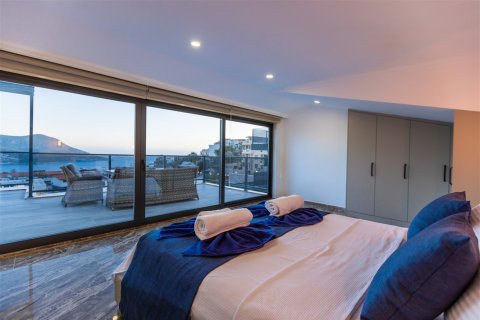 Продажа виллы  в Анталье, Турция 6 комн., 333м2, №188656 – фото 23