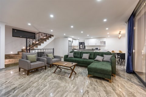 Продажа виллы  в Анталье, Турция 6 комн., 333м2, №188656 – фото 18