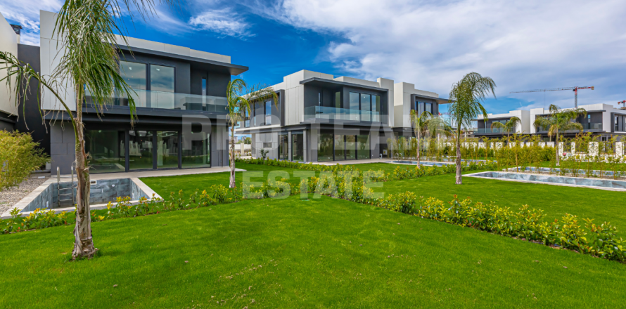 Villa  in Ermenek, Karaman, Türkei Nr. 191881