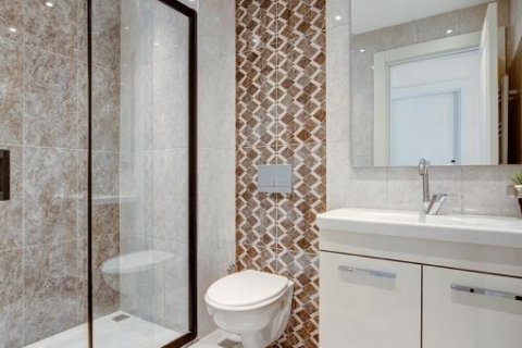 آپارتمان در  Mersin ، ترکیه 140 متر مربع.  شماره 186107 - 17