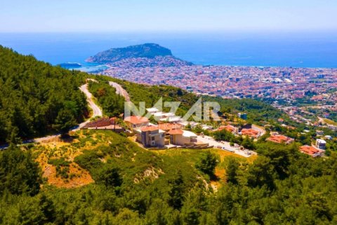 Продажа квартиры  в Аланье, Анталье, Турция, 3752м2, №189766 – фото 1