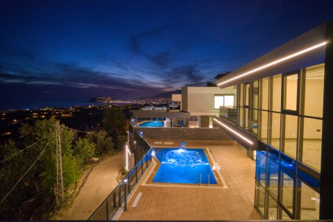 Продажа виллы  в Кестеле, Анталье, Турция 4+1, 688м2, №211229 – фото 19