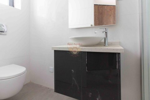 Villa for sale  in Girne, Northern Cyprus, 4 bedrooms, 235m2, No. 187960 – photo 9