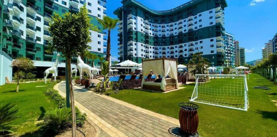 Lägenhet  i Mahmutlar, Antalya, Turkiet Nr. 185594