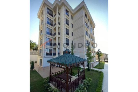 Продажа квартиры  в Бююкчекмедже, Стамбуле, Турция 2+1, 100м2, №186948 – фото 4