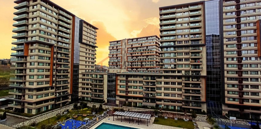 2+1 Lejlighed  i Zeytinburnu, Istanbul, Tyrkiet Nr. 192909