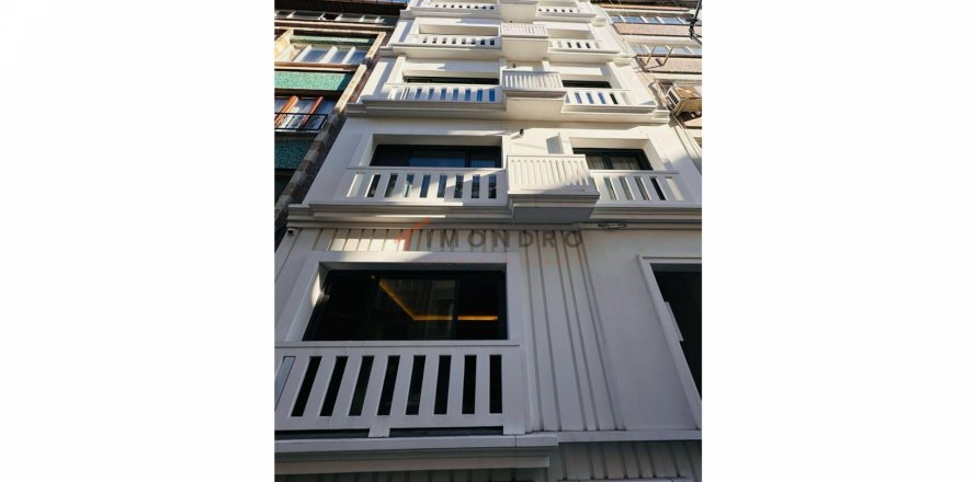 4+1 Apartment  in Sisli, Istanbul, Turkey No. 192910