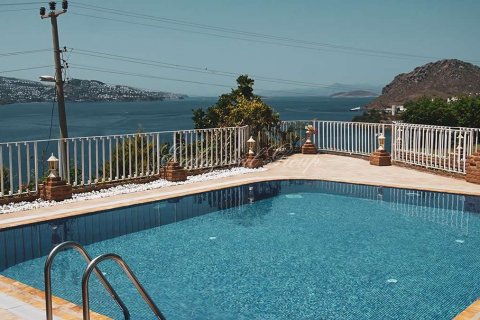 Villa for rent  in Bodrum, Mugla, Turkey, 4 bedrooms, 200m2, No. 188586 – photo 17