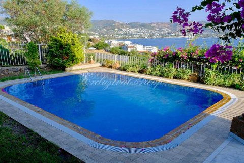 Villa for rent  in Bodrum, Mugla, Turkey, 4 bedrooms, 200m2, No. 188586 – photo 1
